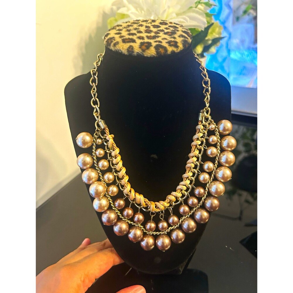 Roman Gold Tone Layered Oval Link Chain Necklace Imitation Pearls Lobster Signed